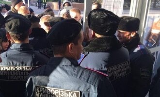 «Гвардейцы Вилкула» обходятся криворожанам дороже, чем частная охрана