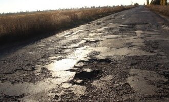 Ремонт трассы «гонок на выживание» «Днепро-Николаев» в очередной раз откладывается